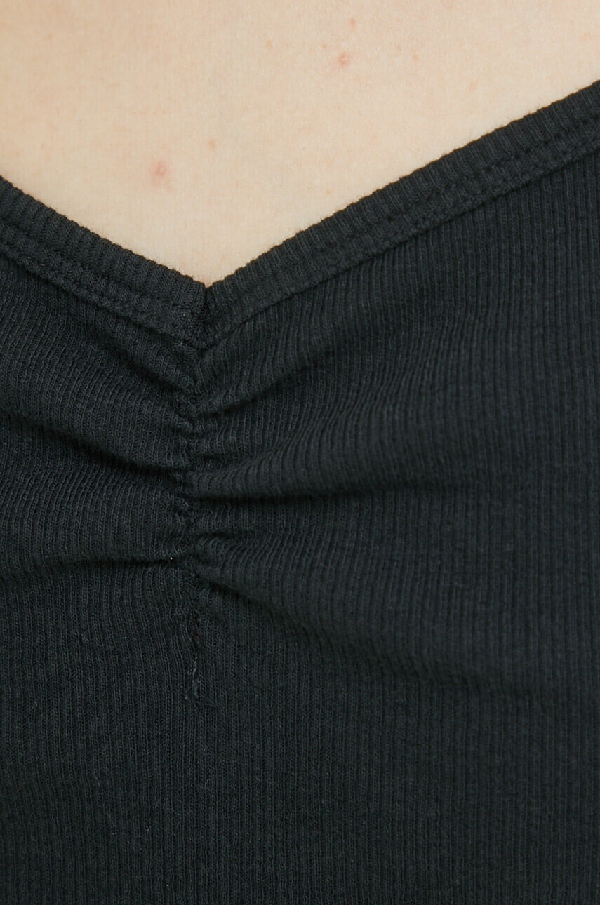 Hollister Co. Тениска в черно - Pepit.bg