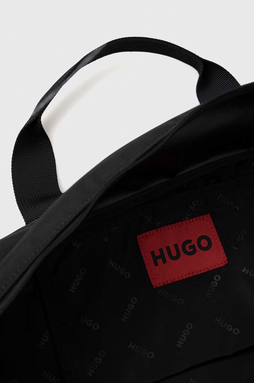 Hugo Чанта - Pepit.bg