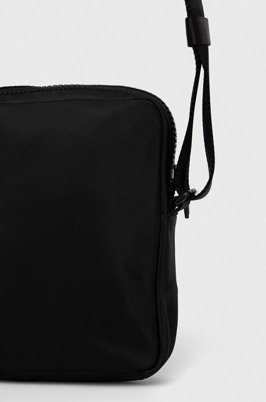 Hugo Чанта през рамо в черно - Pepit.bg