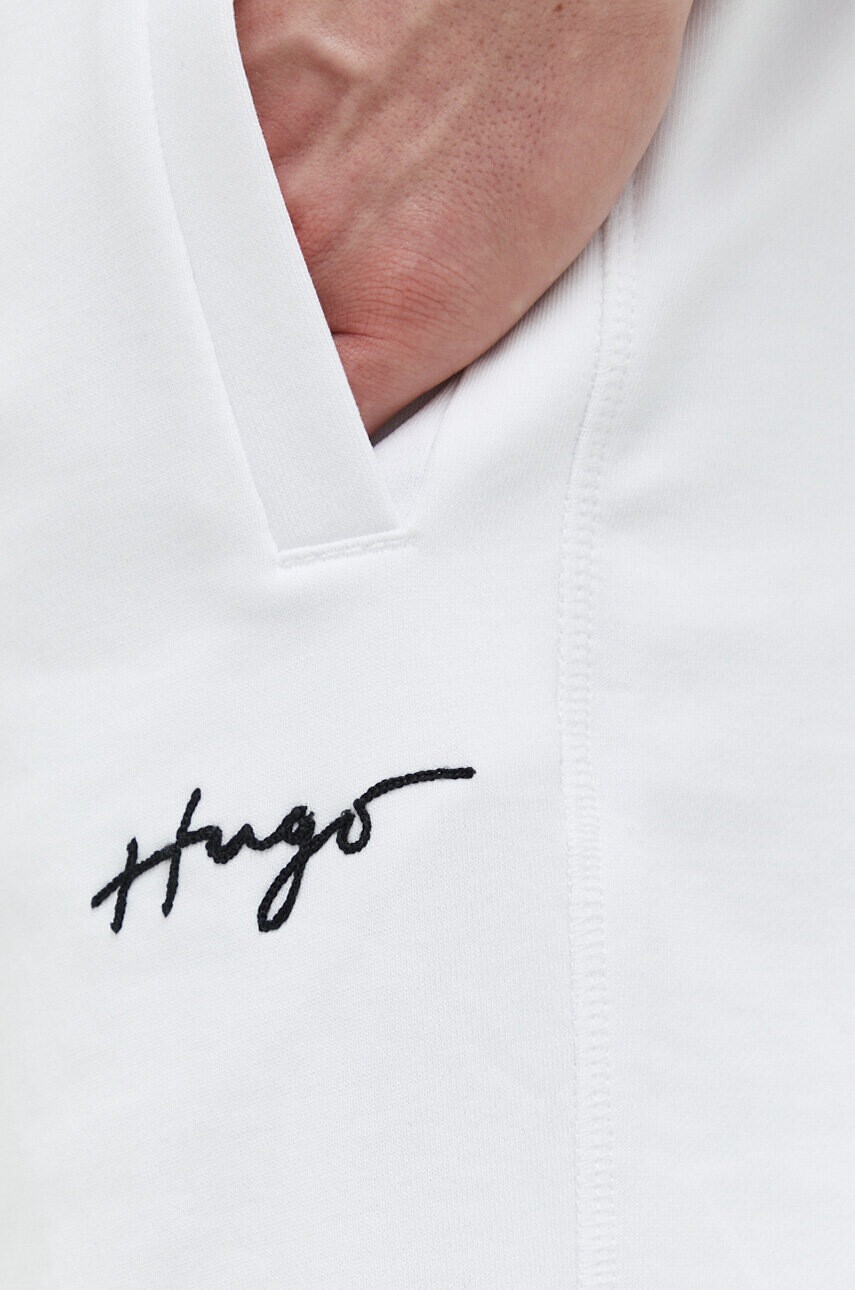 Hugo Памучен къс панталон в бяло - Pepit.bg