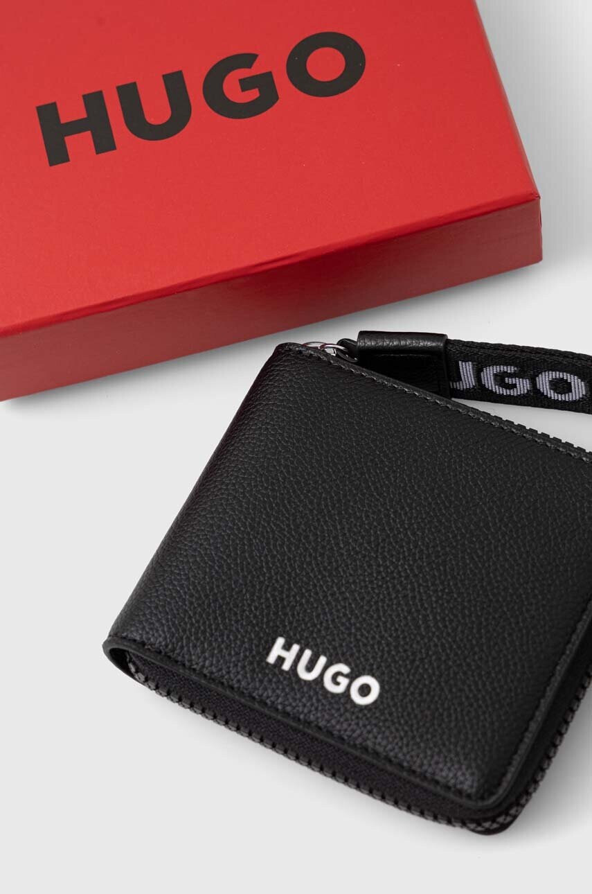 Hugo Портфейл дамски в черно - Pepit.bg