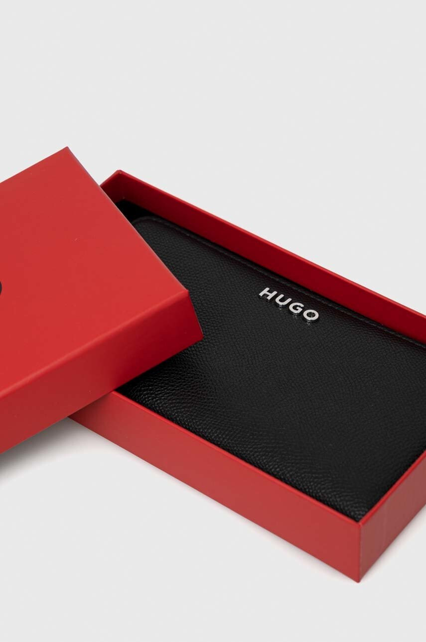 Hugo Портмоне дамски в черно - Pepit.bg