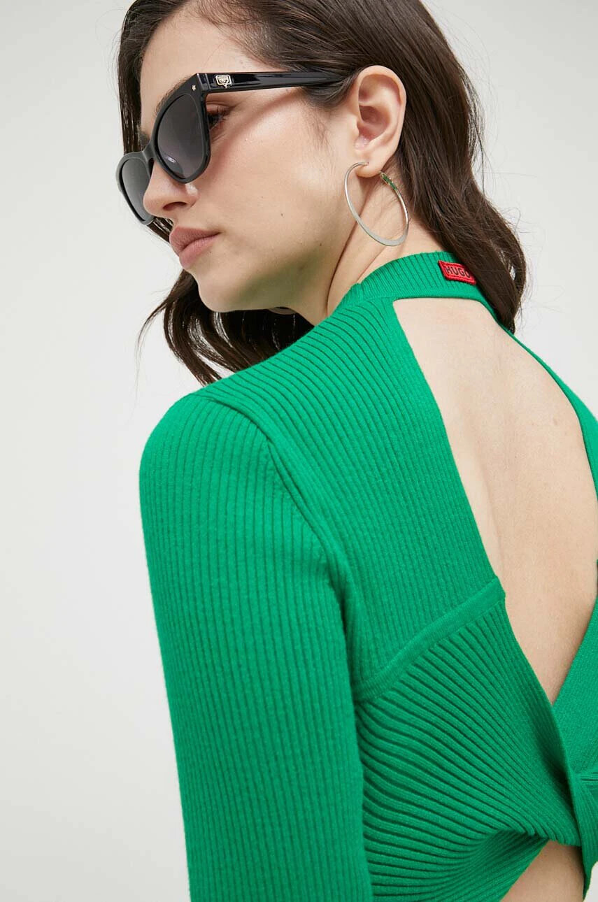 Hugo Рокля в зелено среднодълъг модел със стандартна кройка - Pepit.bg