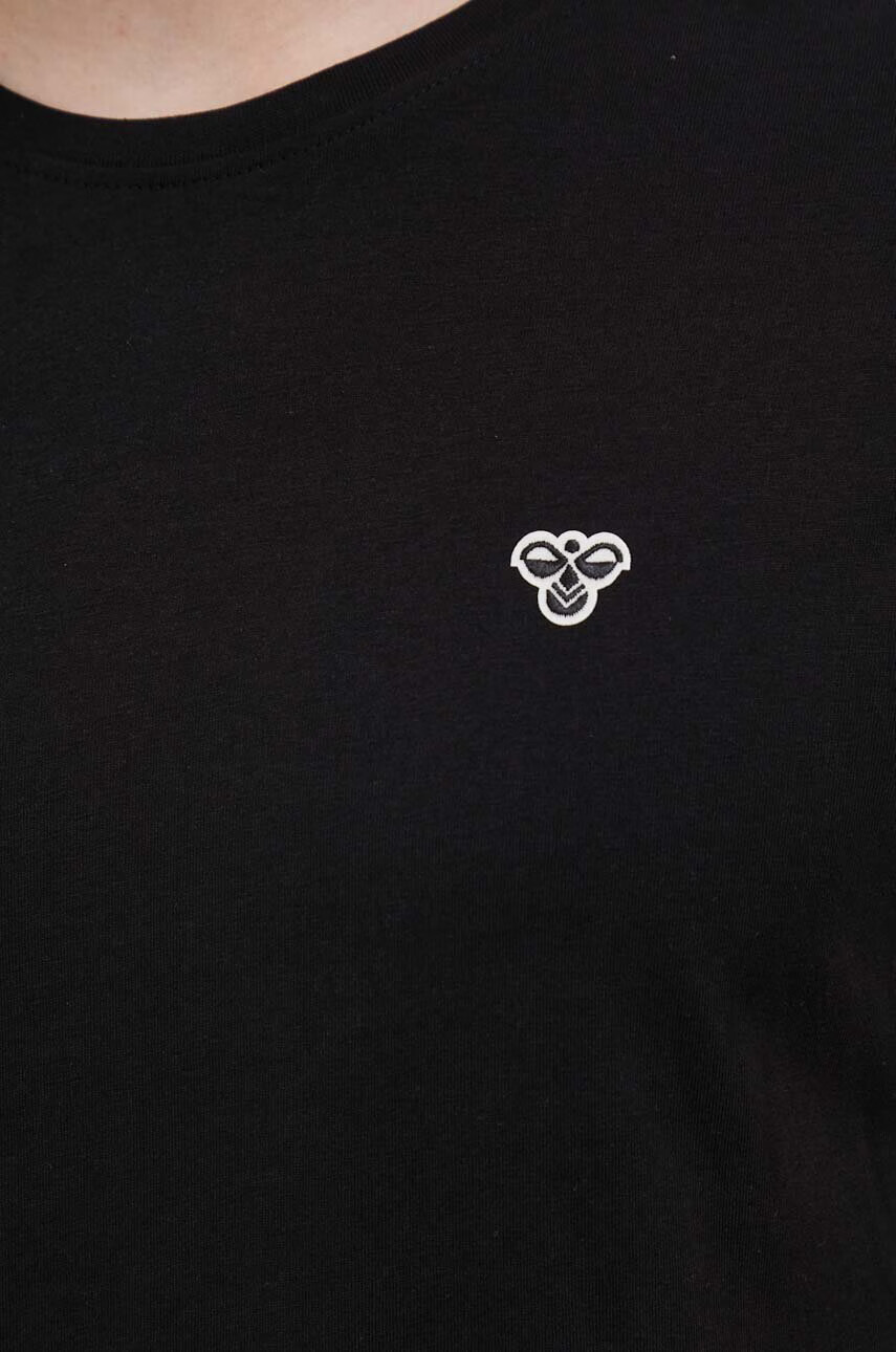 Hummel Памучна тениска в черно с изчистен дизайн - Pepit.bg