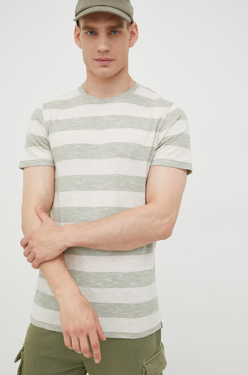 Jack & Jones Памучна тениска в зелено с десен - Pepit.bg