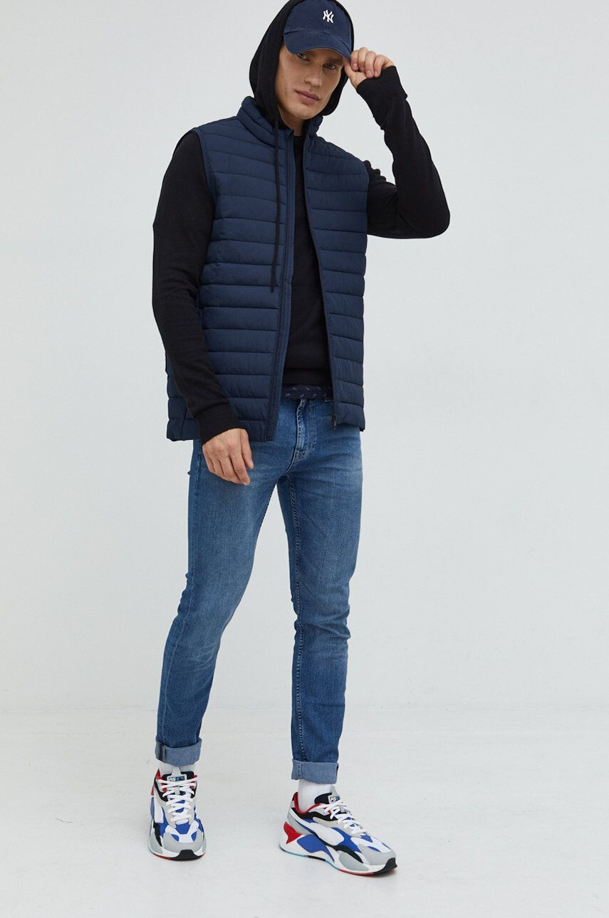 Jack & Jones Пуловер мъжки в черно от лека материя - Pepit.bg