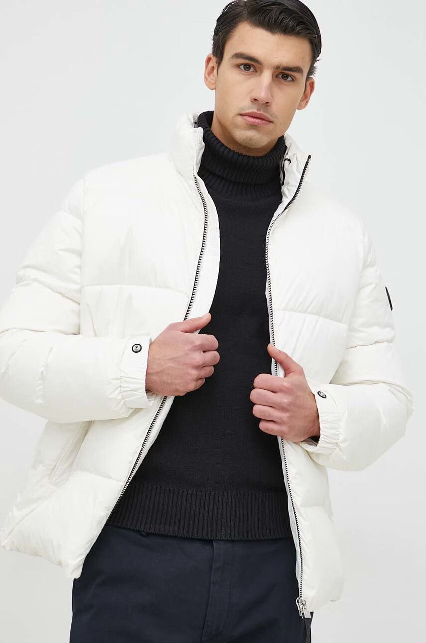Joop! Яке в бяло със зимна изолация - Pepit.bg