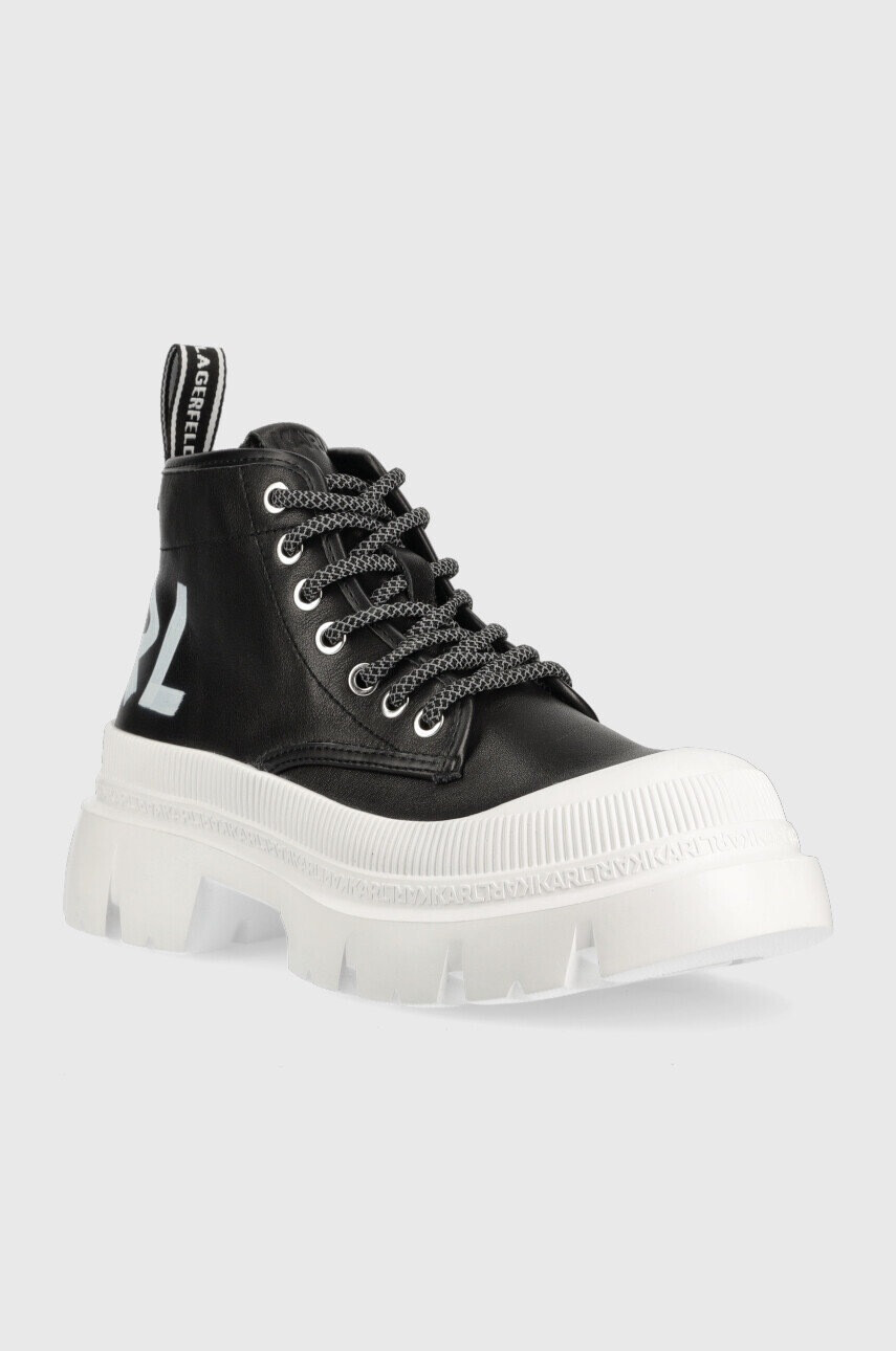 Karl Lagerfeld Кожени кубинки KL43520 TREKKA MAX в черно с платформа - Pepit.bg
