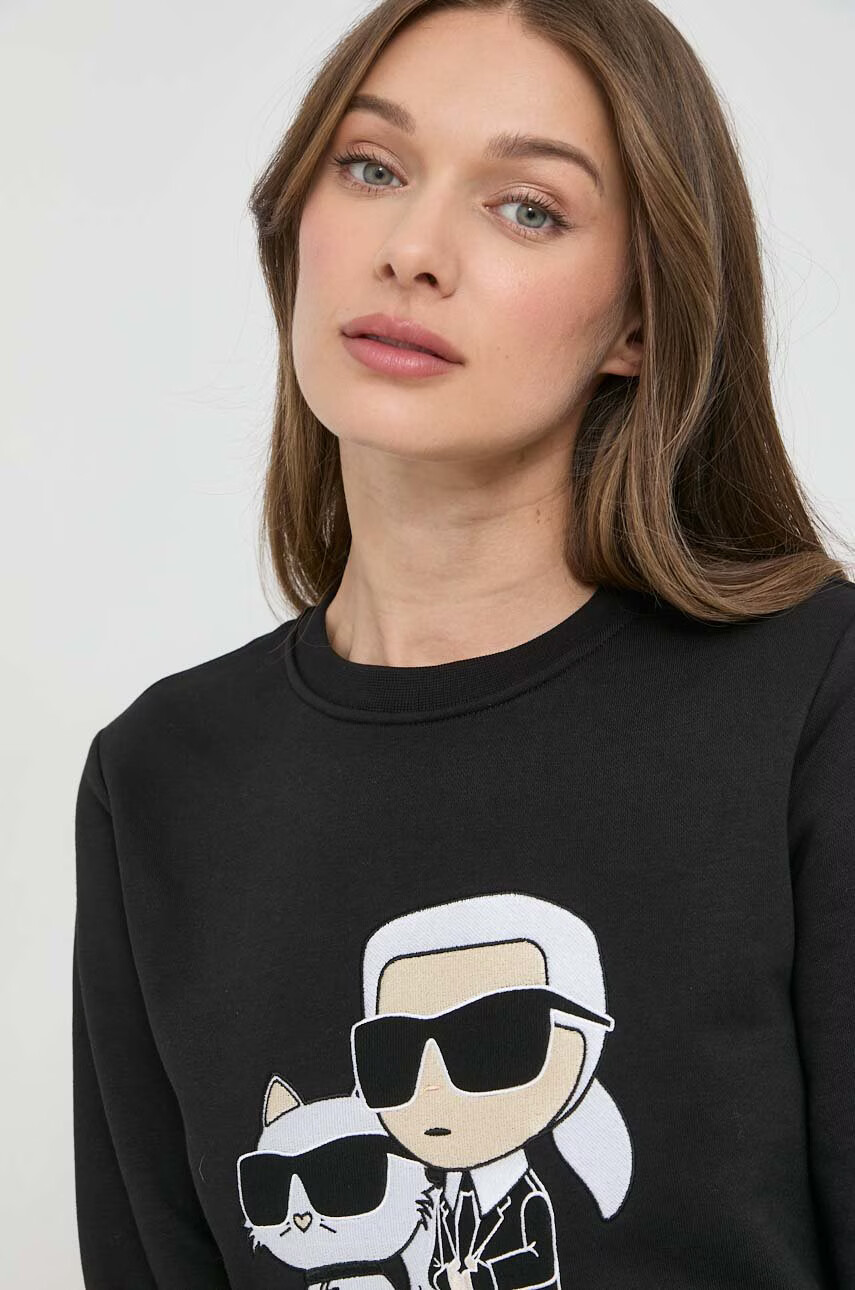 Karl Lagerfeld Суичър в черно с апликация - Pepit.bg