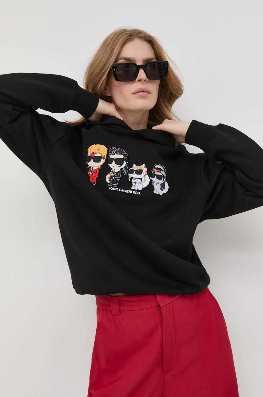 Karl Lagerfeld Суичър в черно с качулка с апликация - Pepit.bg