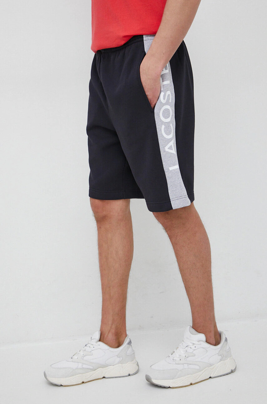 Lacoste Къс панталон в сиво - Pepit.bg