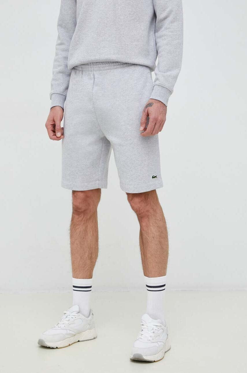 Lacoste Къс панталон в сиво - Pepit.bg
