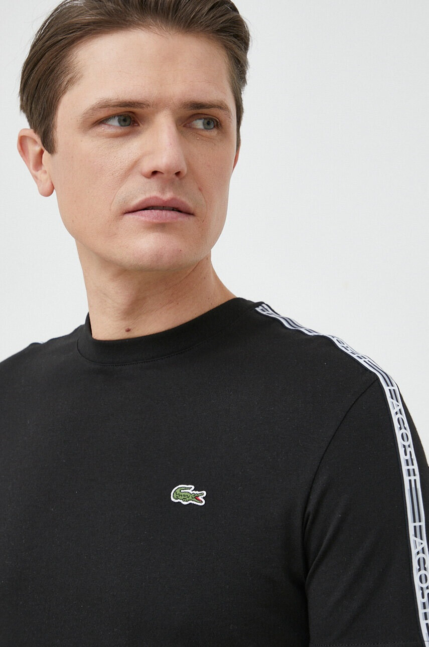 Lacoste Памучна тениска в черно с апликация - Pepit.bg