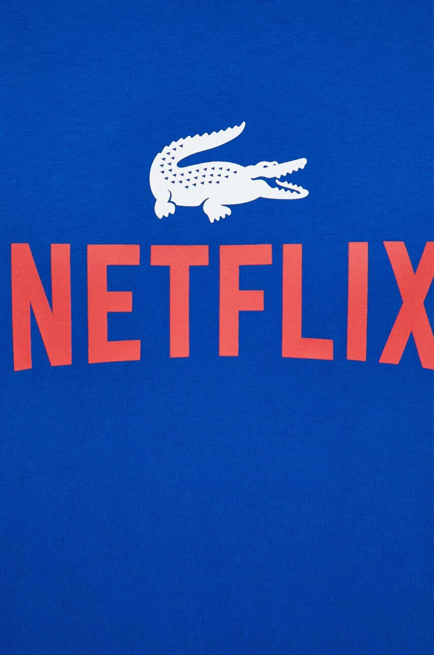Lacoste Памучна тениска x Netflix в синьо с десен - Pepit.bg