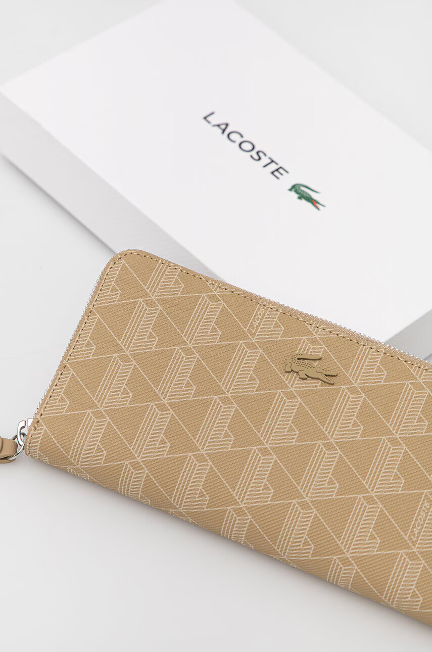 Lacoste Портмоне дамски в бежово - Pepit.bg