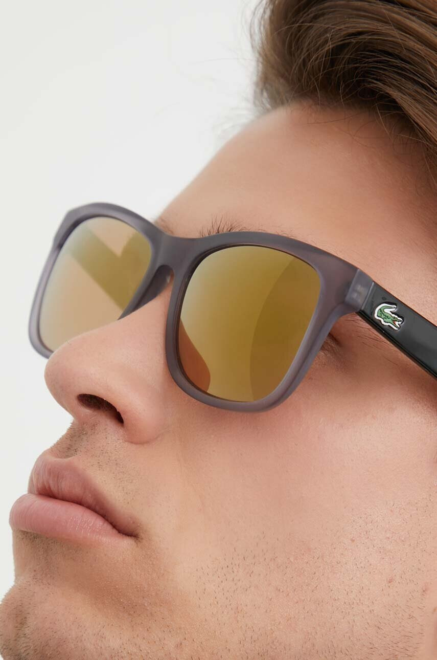 Lacoste Слънчеви очила в черно - Pepit.bg