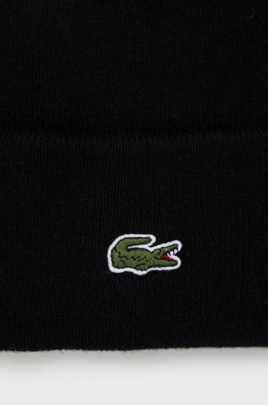 Lacoste Вълнена шапка в черно от вълна - Pepit.bg