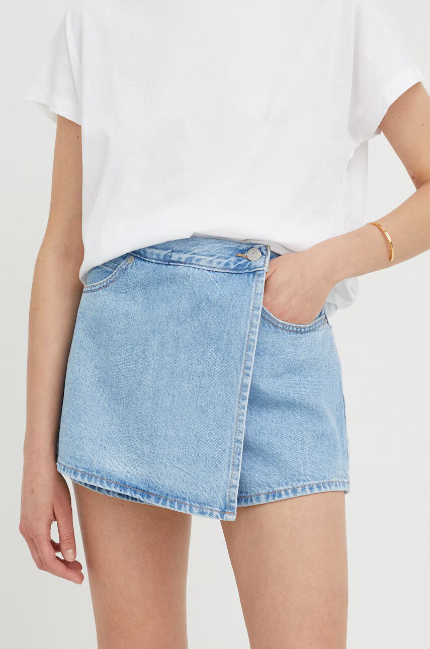 Levi's Дънкови къси панталони - Pepit.bg
