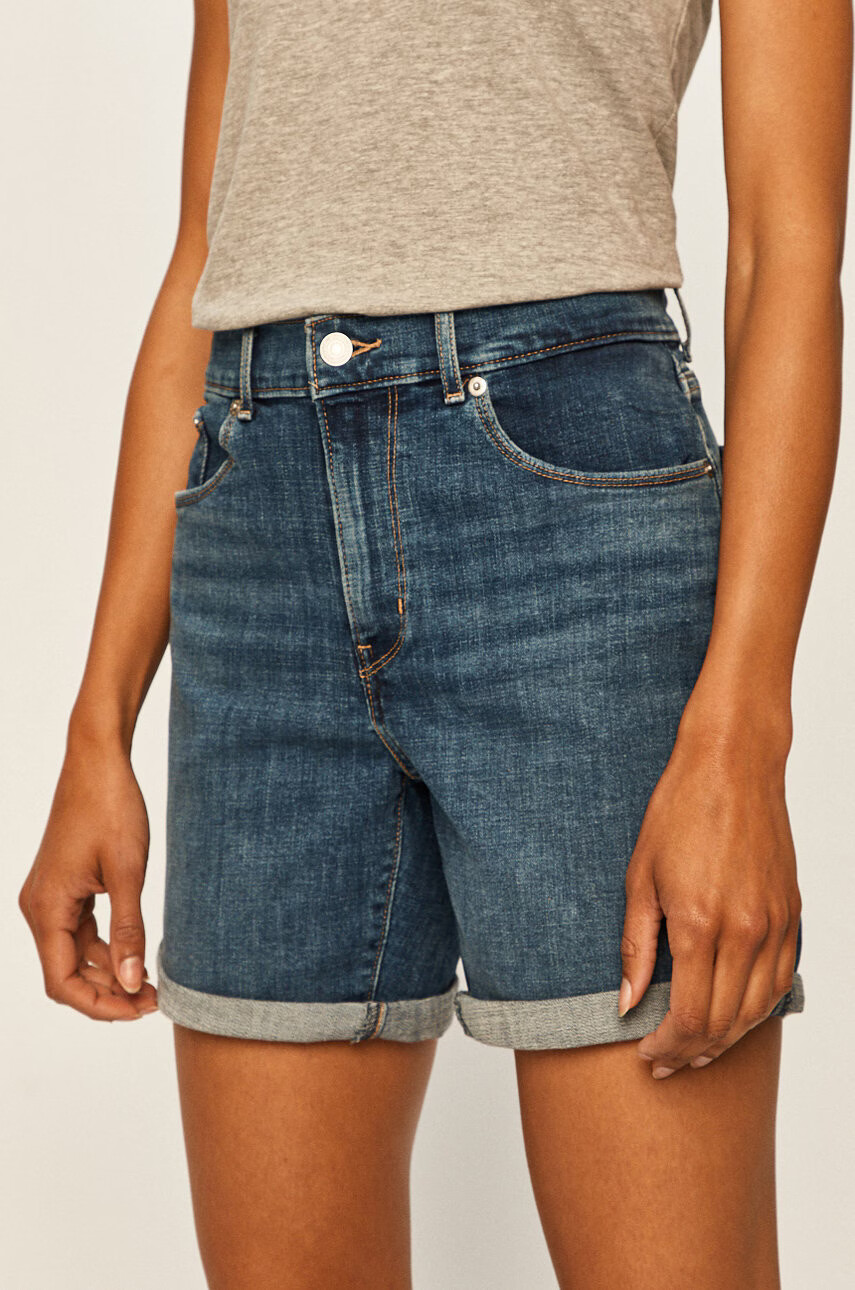 Levi's Дънкови къси панталони - Pepit.bg