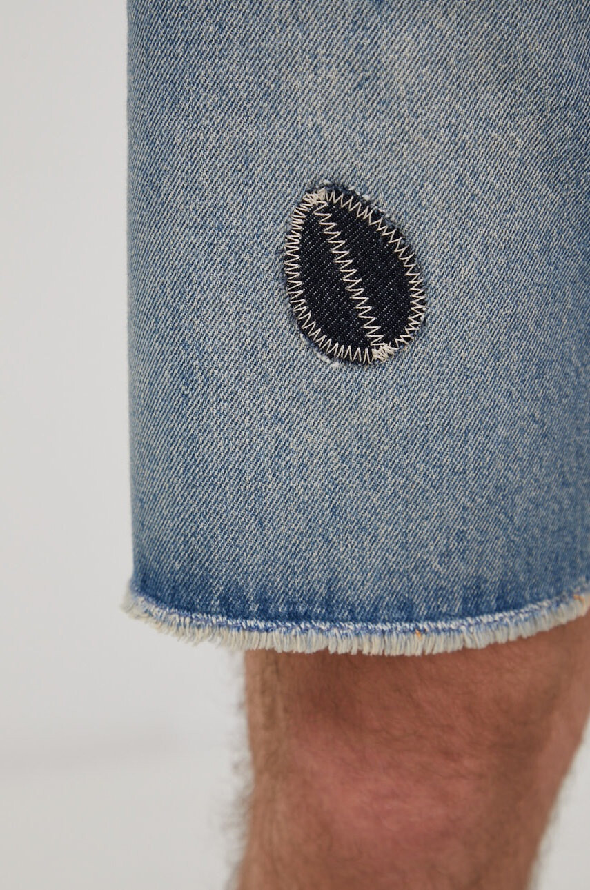 Levi's Дънкови къси панталони - Pepit.bg