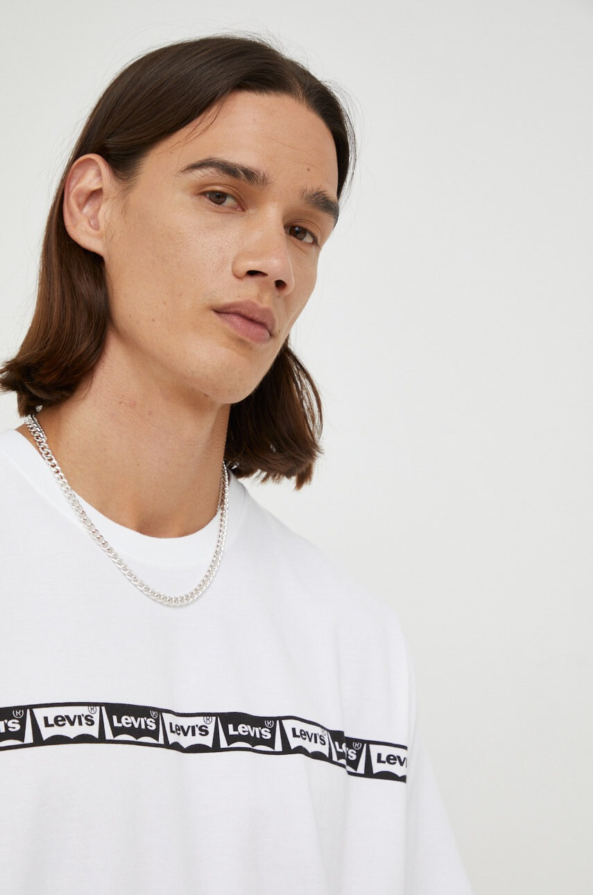 Levi's Памучна тениска в бяло с принт - Pepit.bg