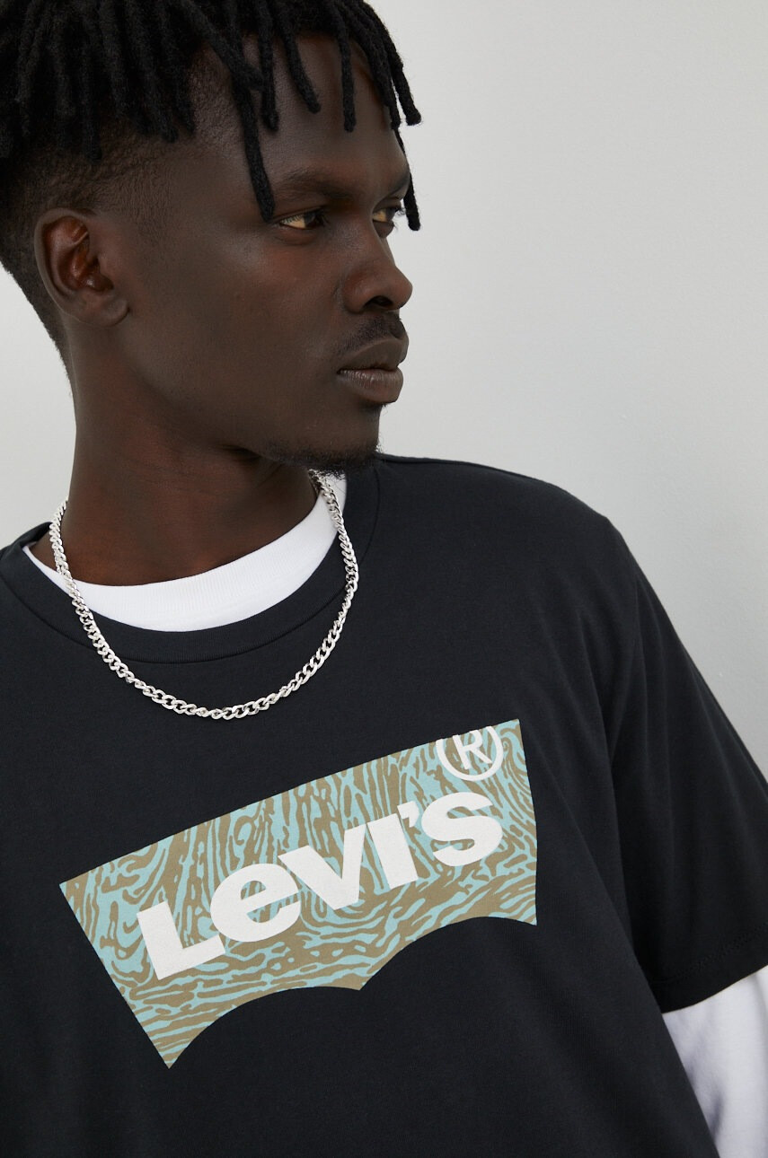 Levi's Памучна тениска в черно с принт - Pepit.bg