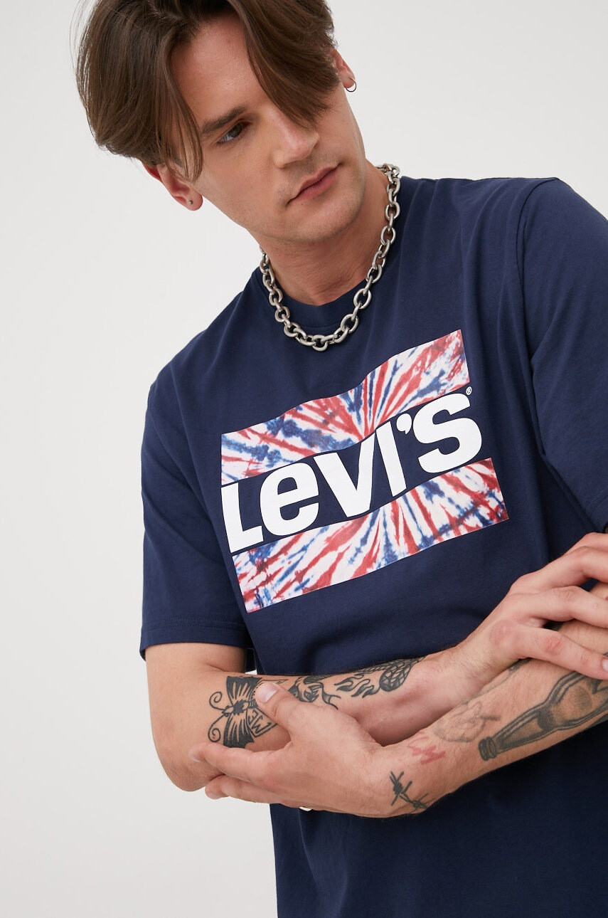 Levi's Памучна тениска в тъмносиньо с принт - Pepit.bg