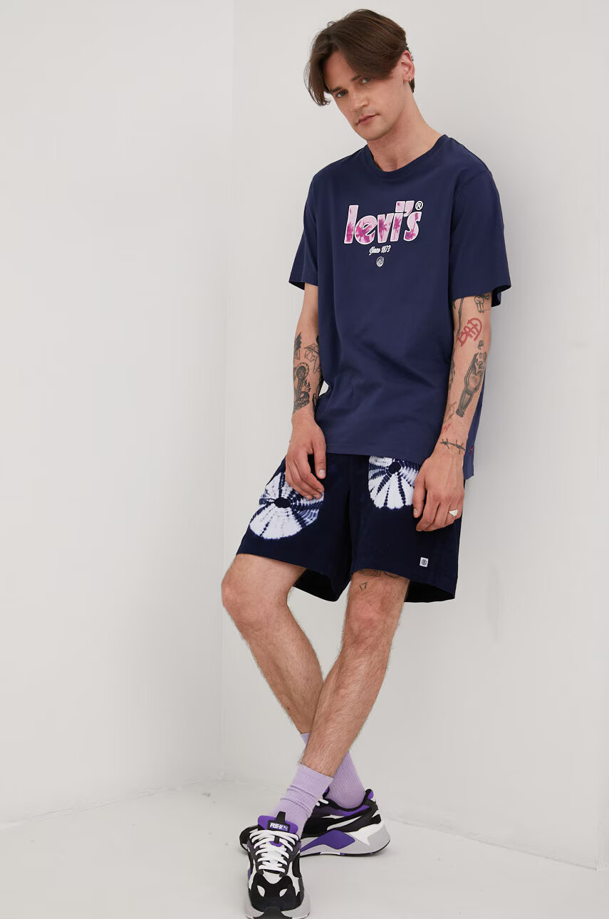 Levi's Памучна тениска в тъмносиньо с принт - Pepit.bg