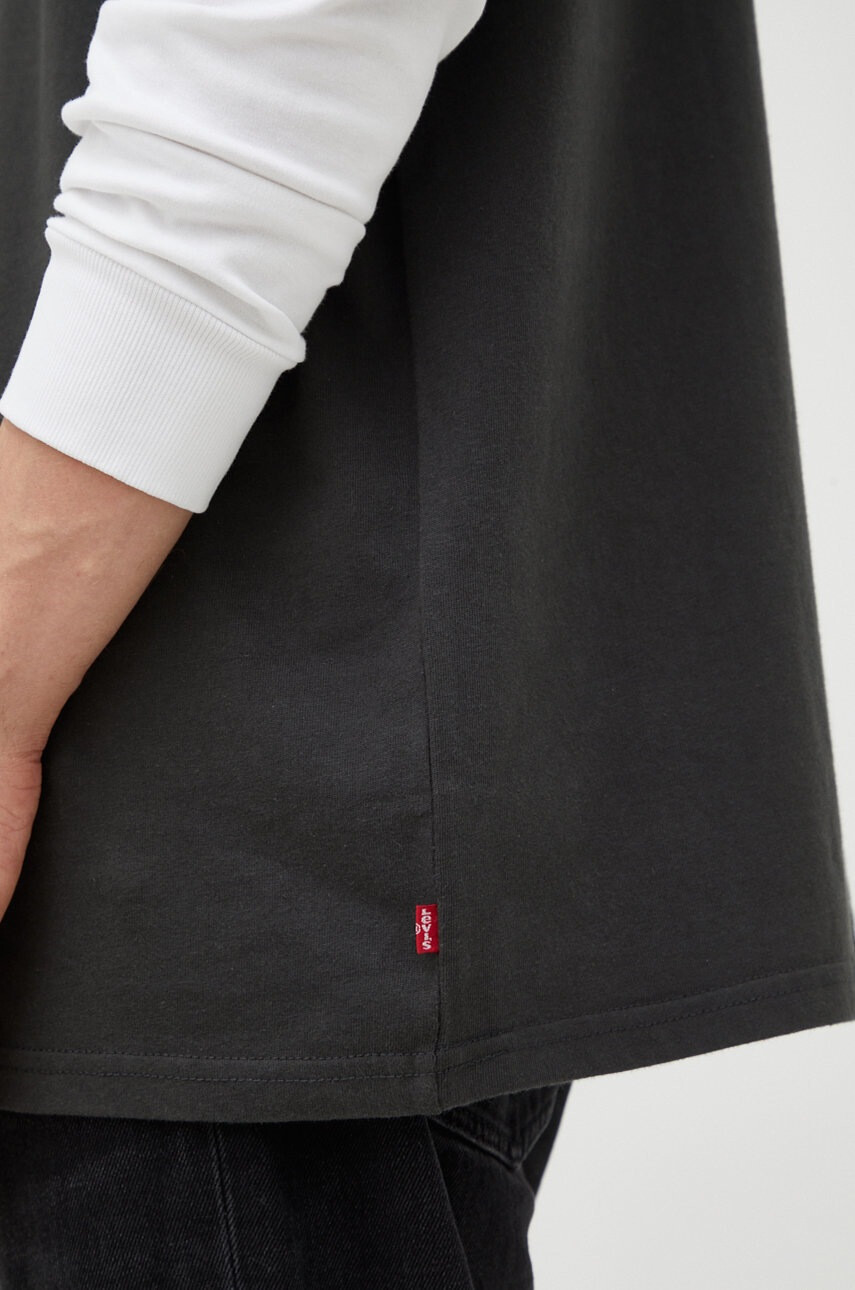 Levi's Памучна тениска в сиво с изчистен дизайн - Pepit.bg