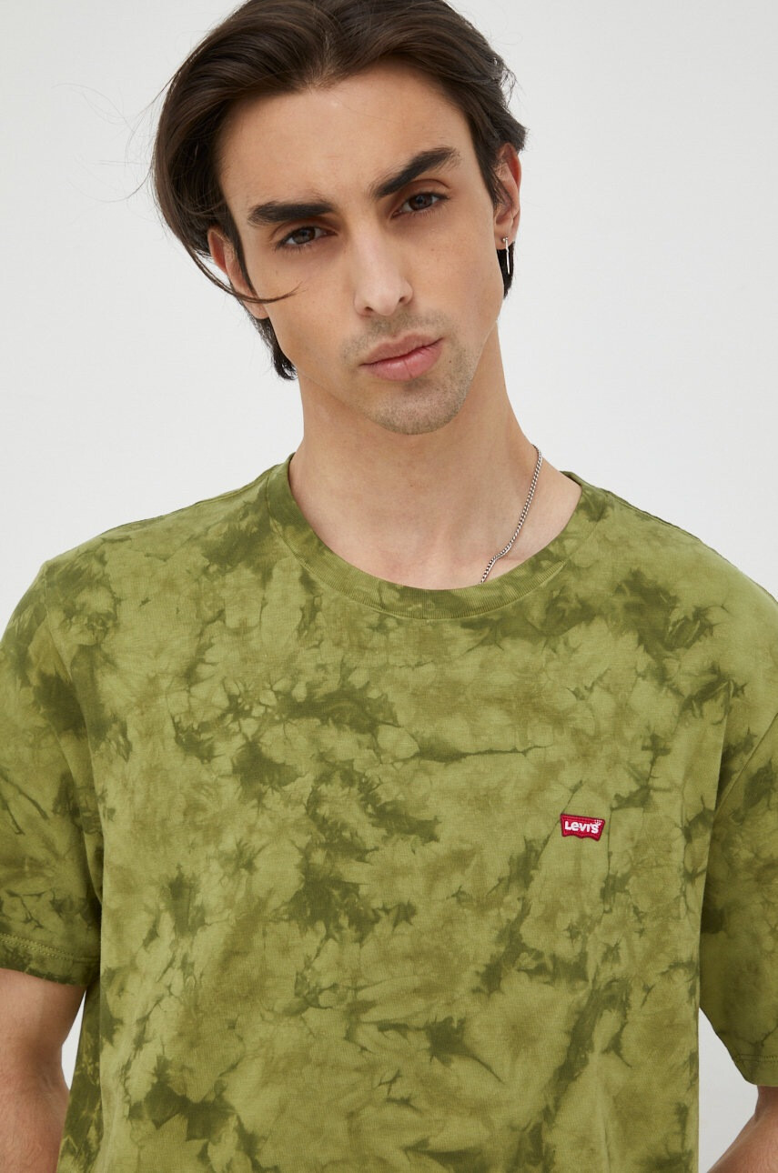 Levi's Памучна тениска в зелено с десен - Pepit.bg