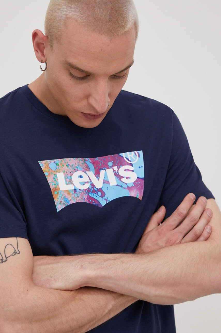 Levi's Памучна тениска в зелено - Pepit.bg