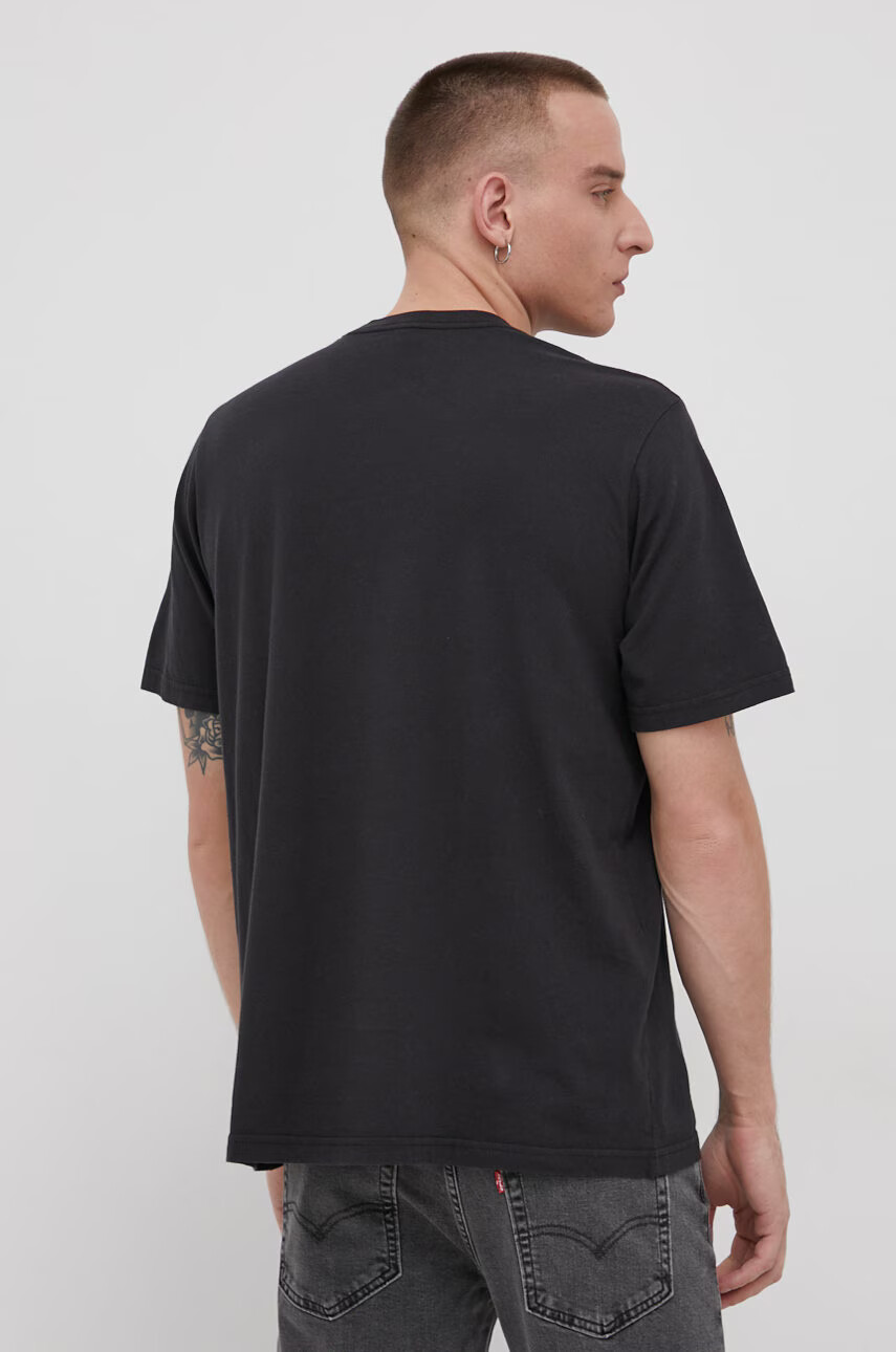 Levi's Памучна тениска в черно с принт - Pepit.bg