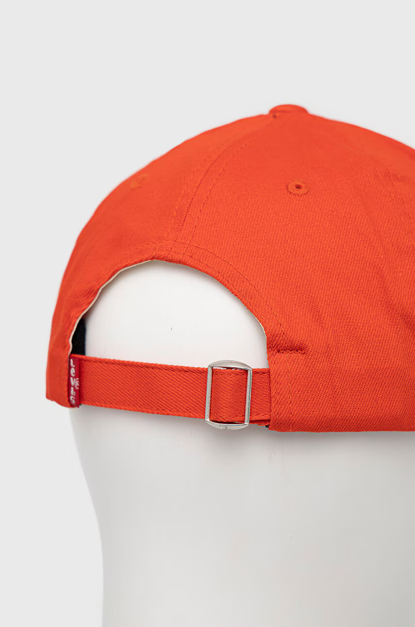 Levi's Шапка в оранжево с апликация - Pepit.bg