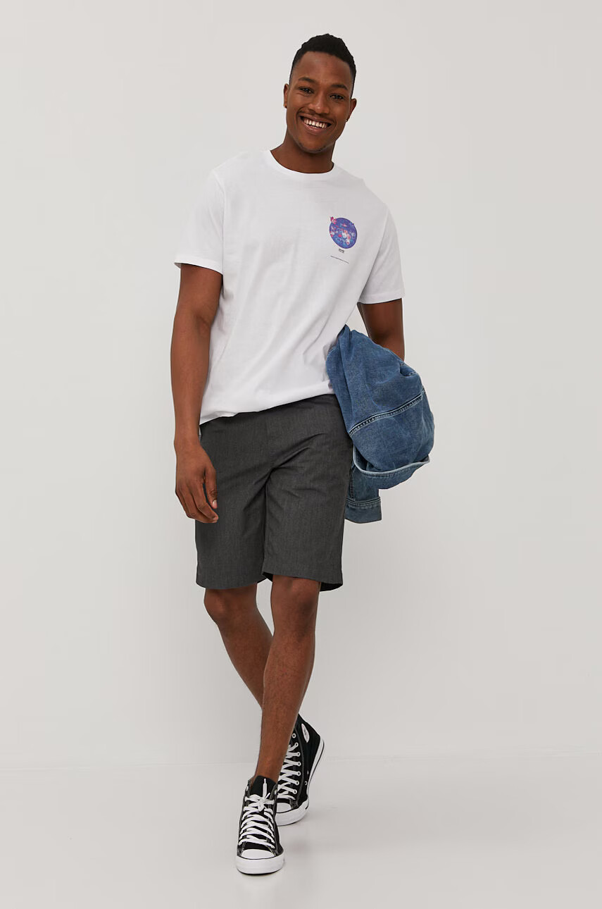 Levi's Тениска мъжка в бяло с принт - Pepit.bg