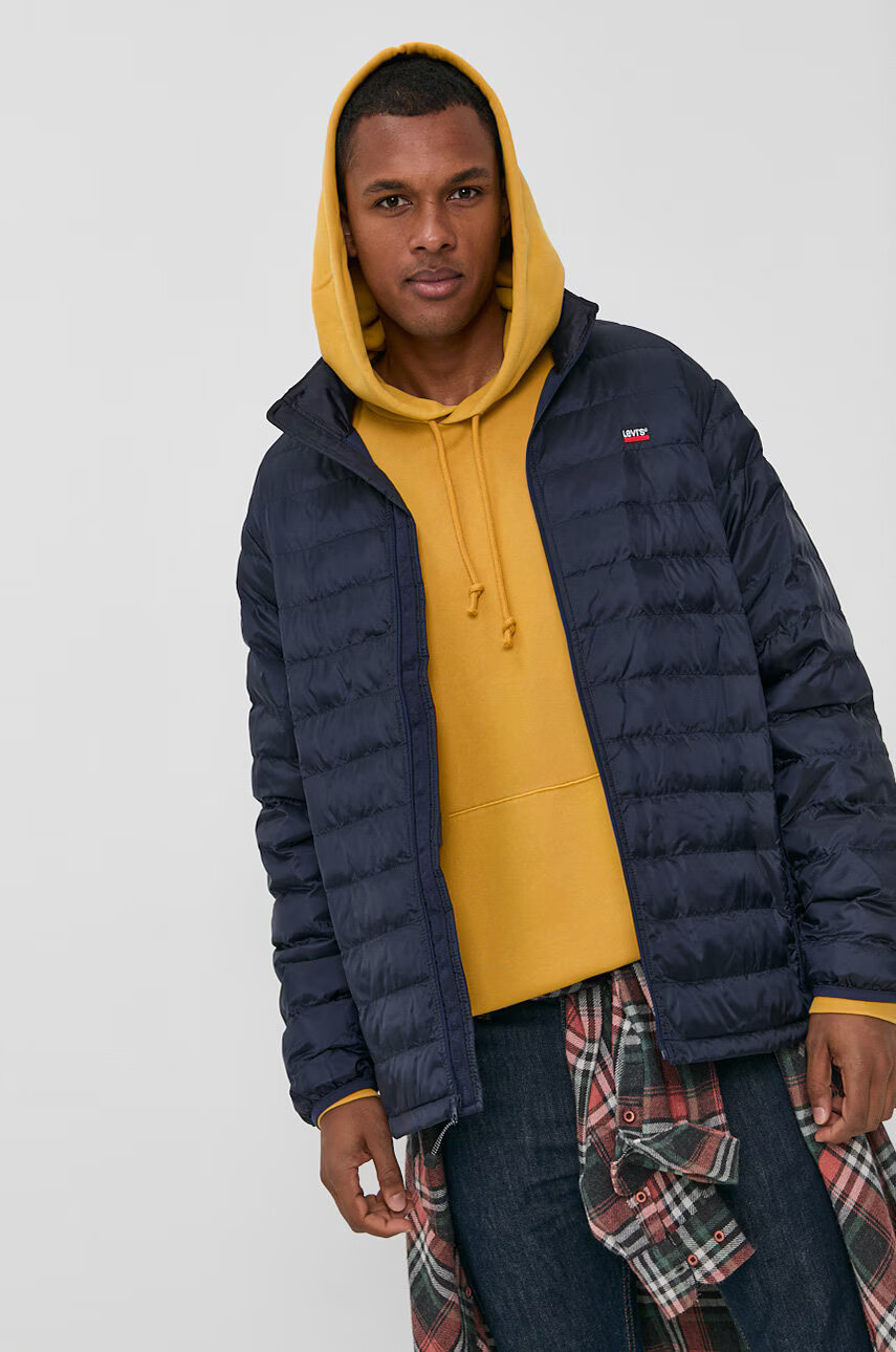 Levi's Яке в тъмносиньо с преходна изолация - Pepit.bg