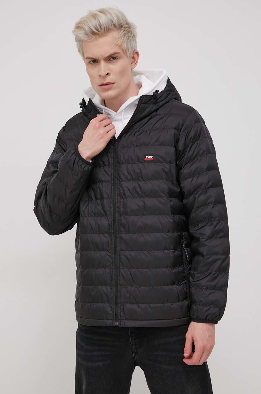 Levi's Яке в черно с преходна изолация - Pepit.bg