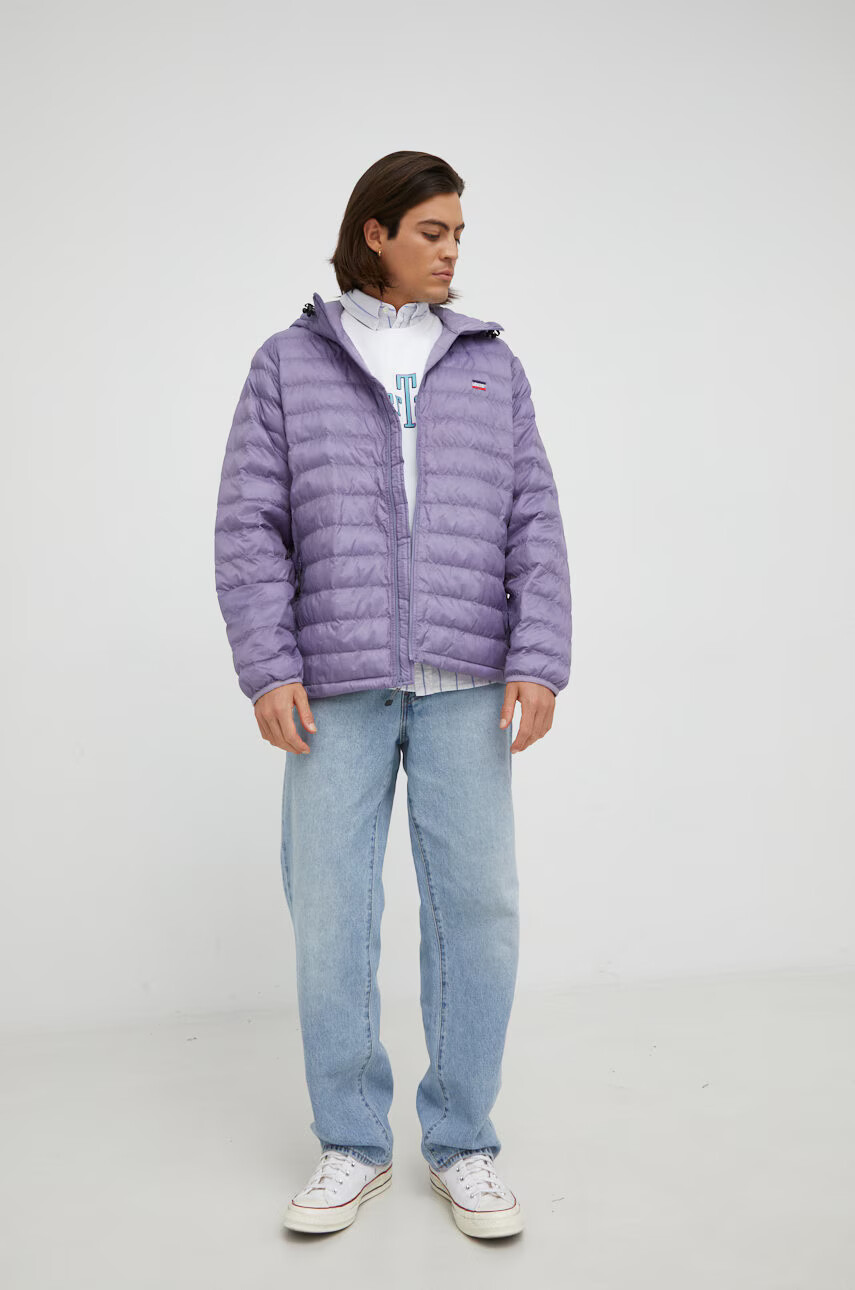 Levi's Яке в лилаво с преходна изолация - Pepit.bg