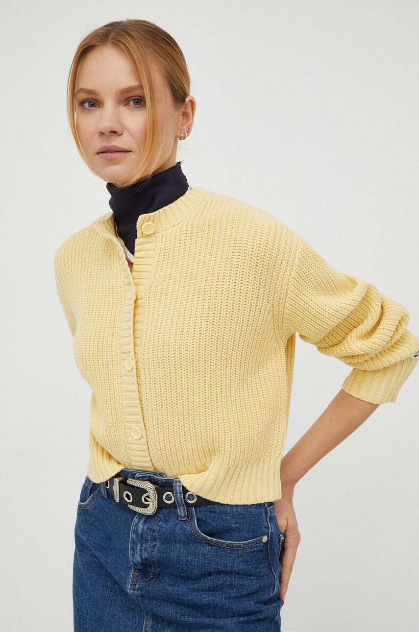Levi's Жилетка в жълто - Pepit.bg
