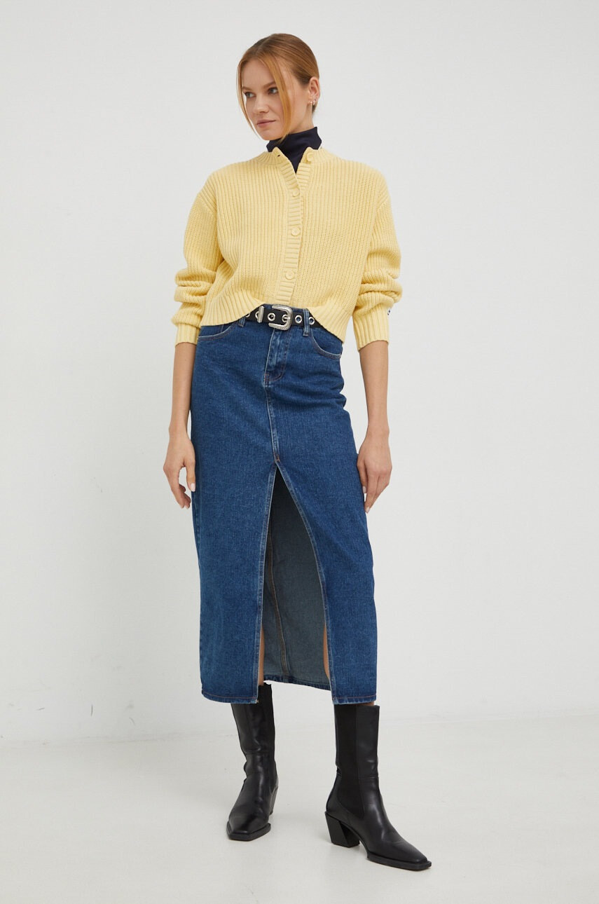 Levi's Жилетка в жълто - Pepit.bg