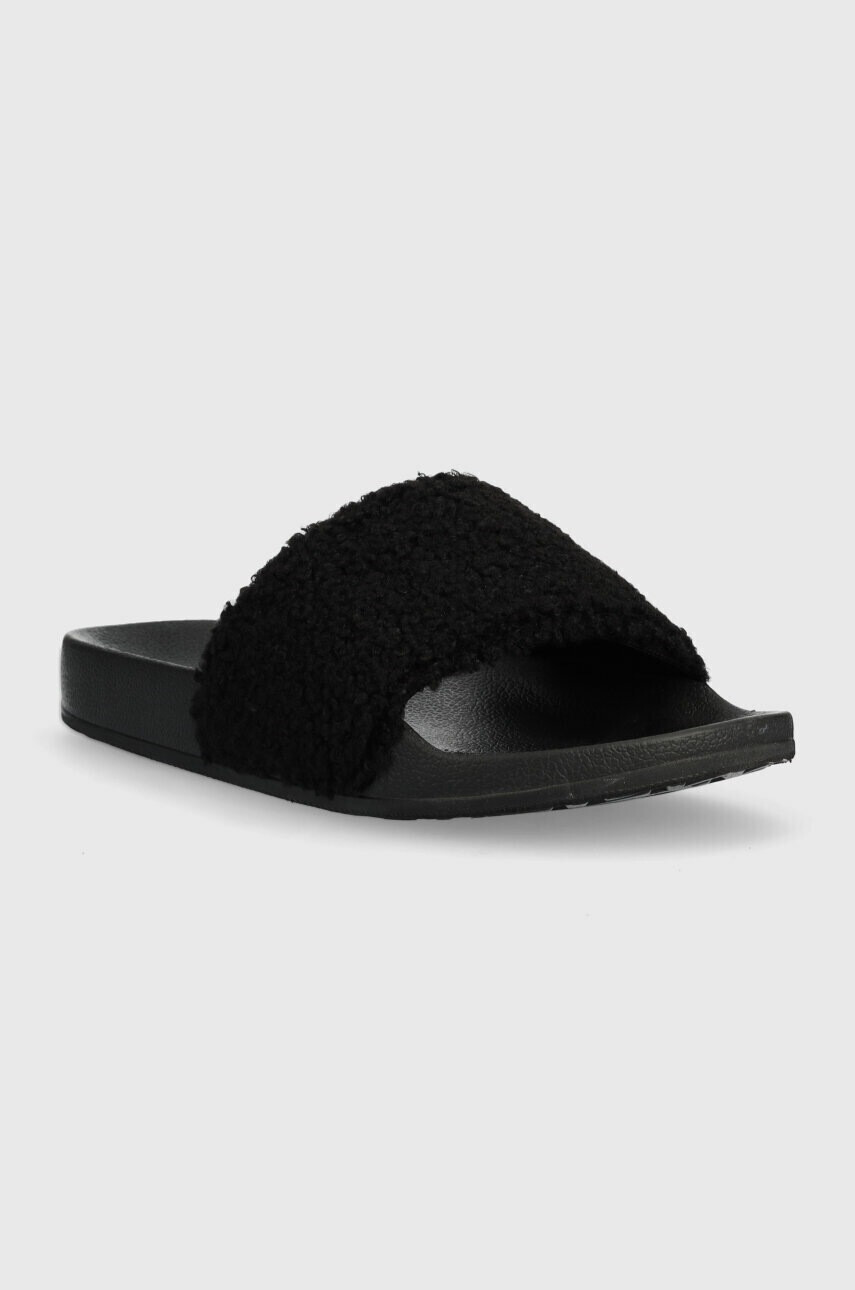 Levi's Чехли June Sherpa S в черно D7518.0002 - Pepit.bg