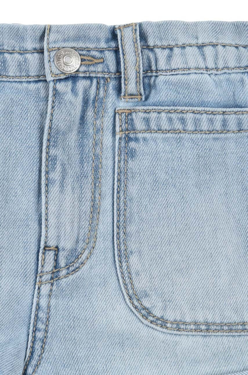 Levi's Детски дънков къс панталон в синьо с изчистен дизайн - Pepit.bg