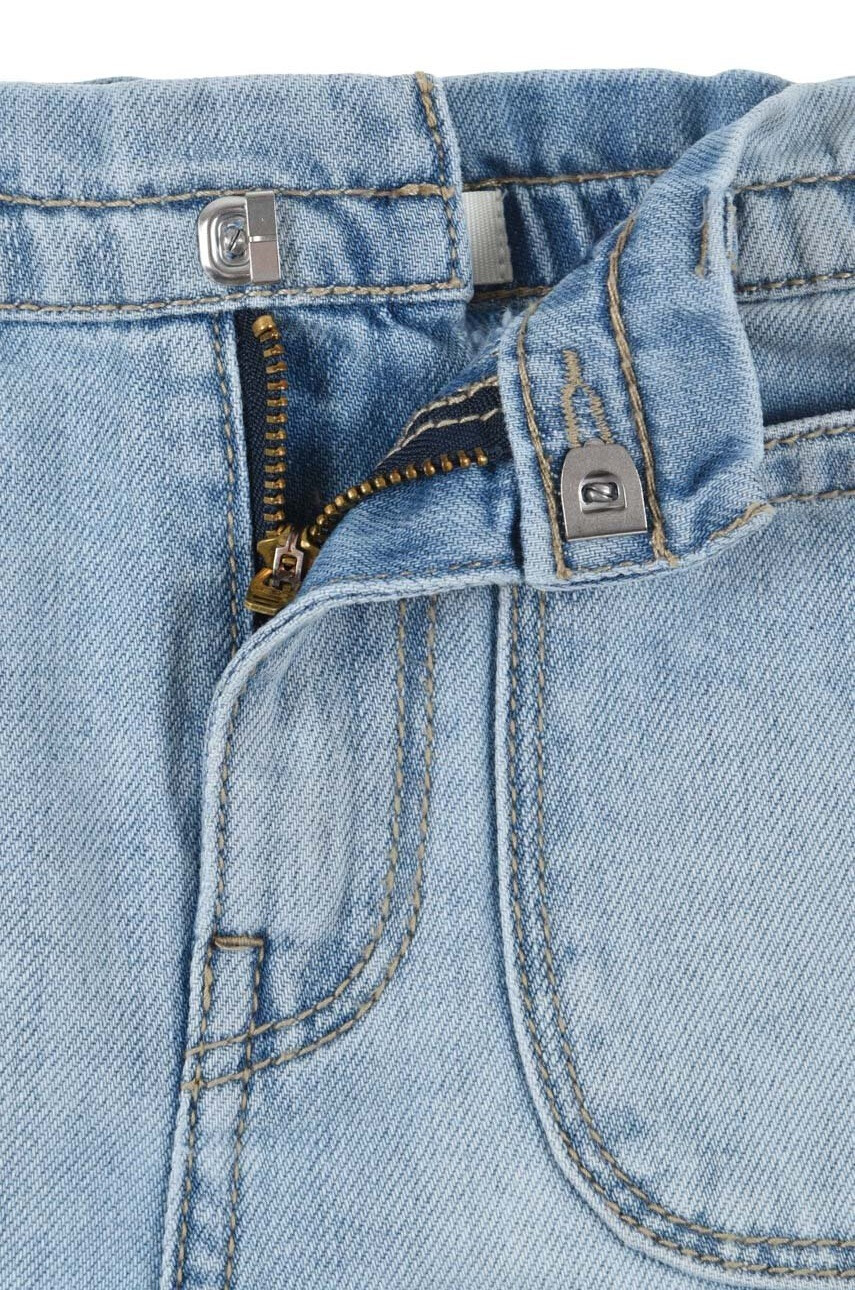 Levi's Детски дънков къс панталон в синьо с изчистен дизайн - Pepit.bg