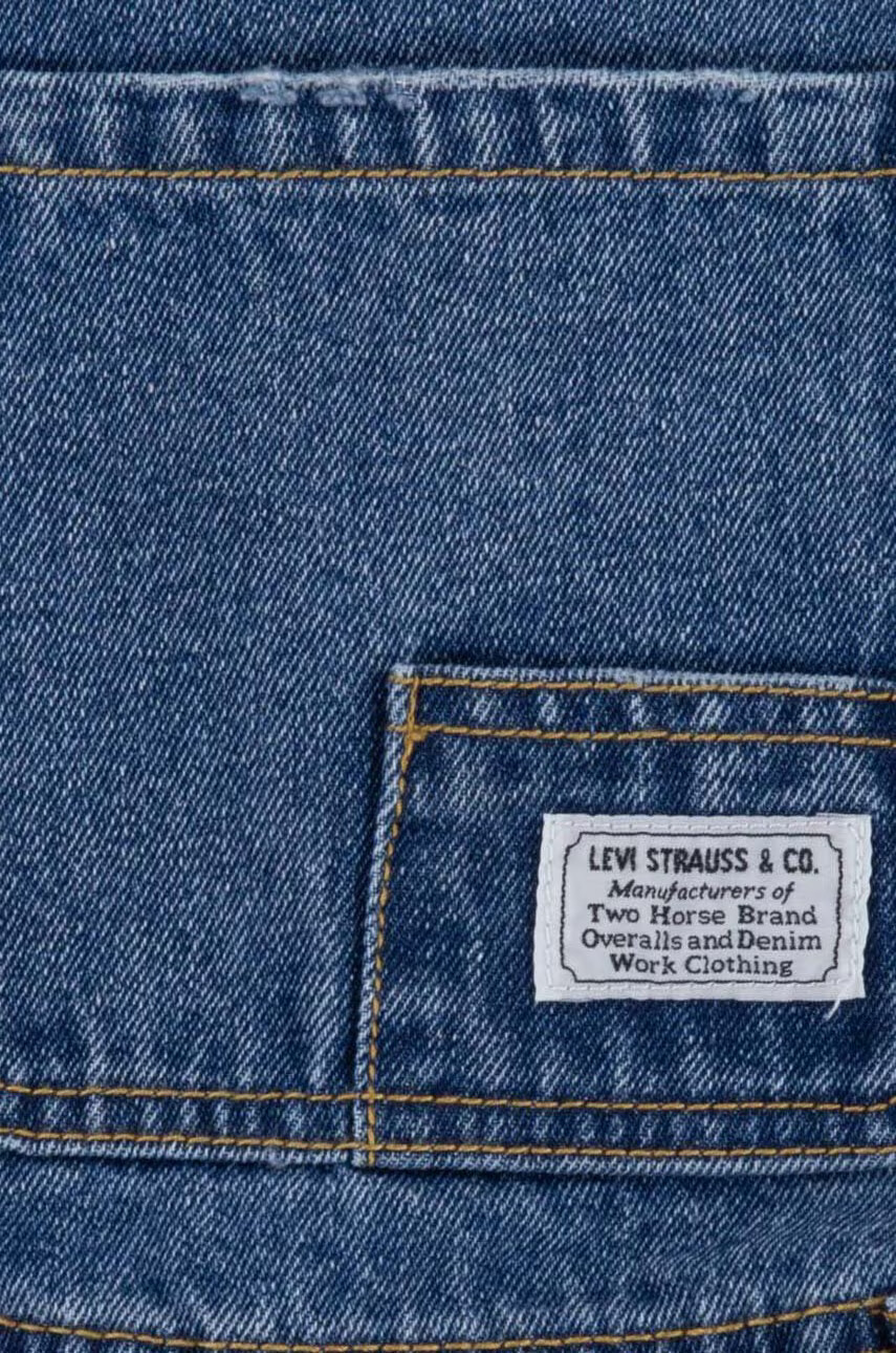 Levi's Детски дънков къс панталон в синьо с изчистен дизайн - Pepit.bg