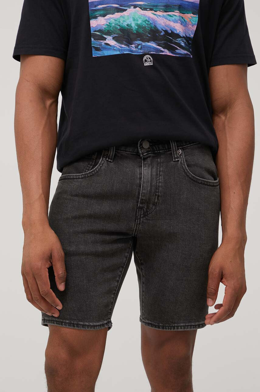 Levi's Дънкови къси панталони - Pepit.bg