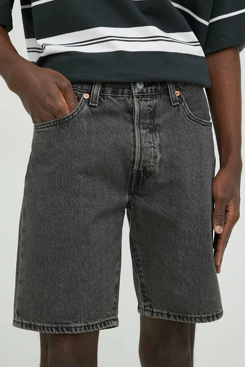 Levi's Дънкови къси панталони в сиво - Pepit.bg