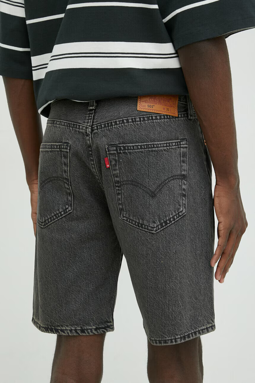 Levi's Дънкови къси панталони в сиво - Pepit.bg