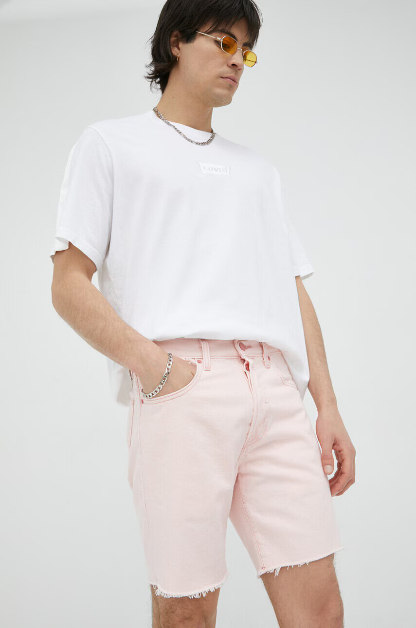 Levi's Дънкови къси панталони в розово - Pepit.bg