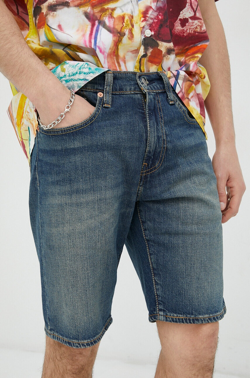 Levi's Дънкови къси панталони в тъмносиньо - Pepit.bg