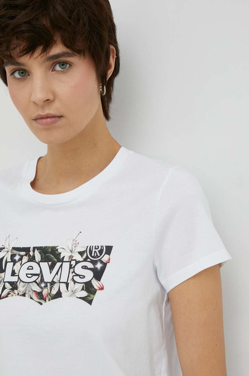Levi's Памучна тениска в бяло - Pepit.bg