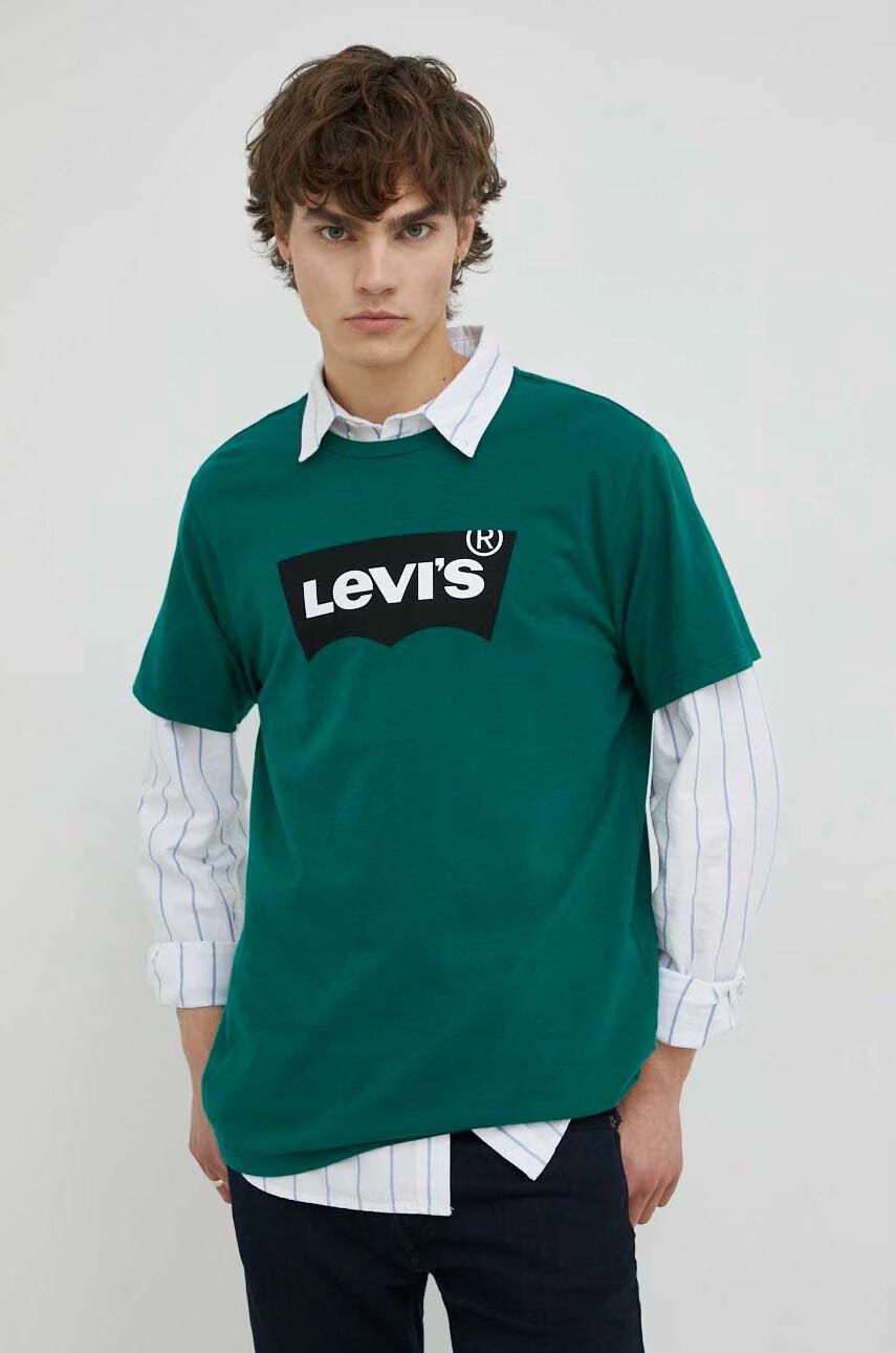 Levi's Памучна тениска в зелено с принт - Pepit.bg